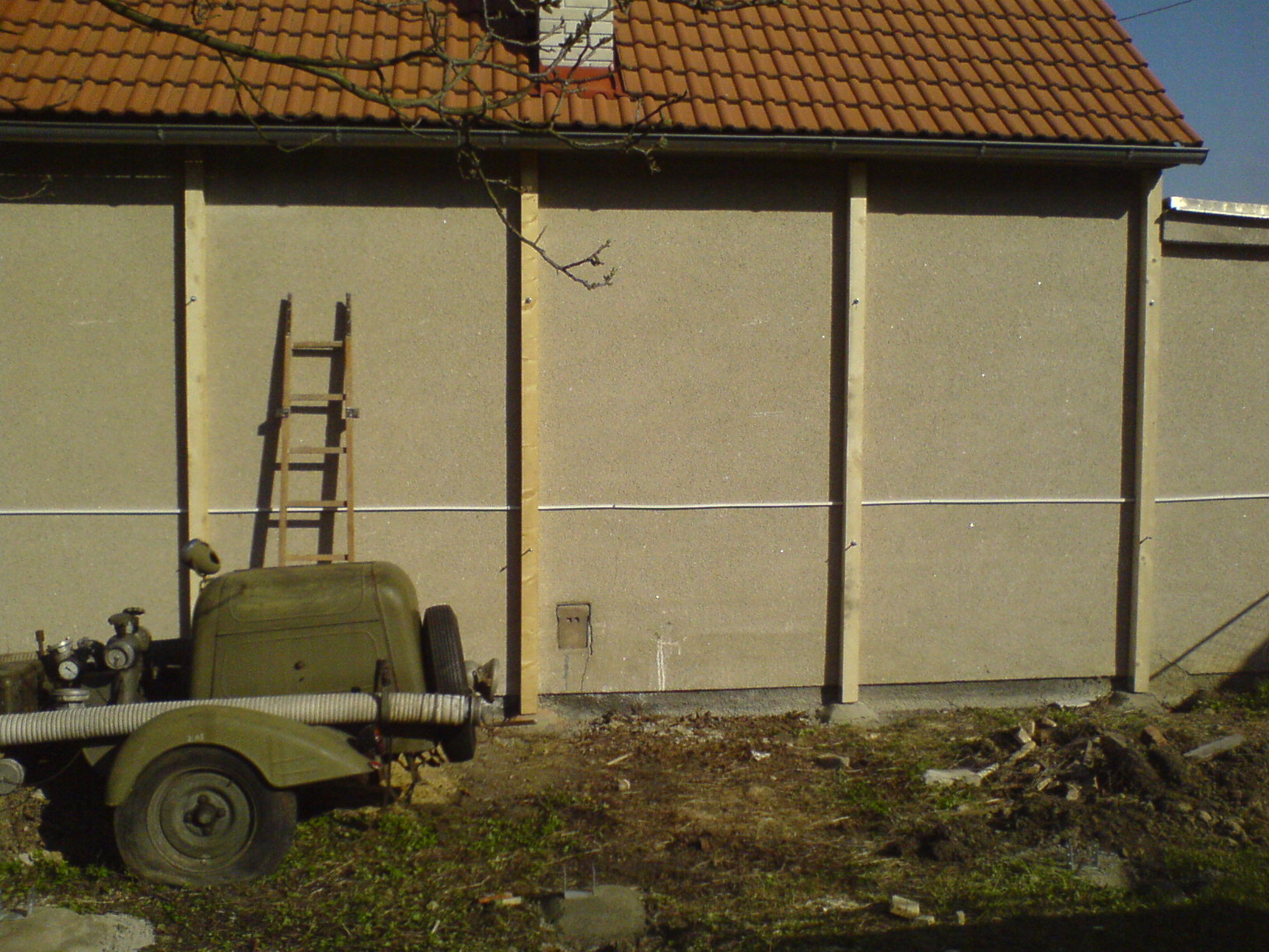 přístřešek.JPG